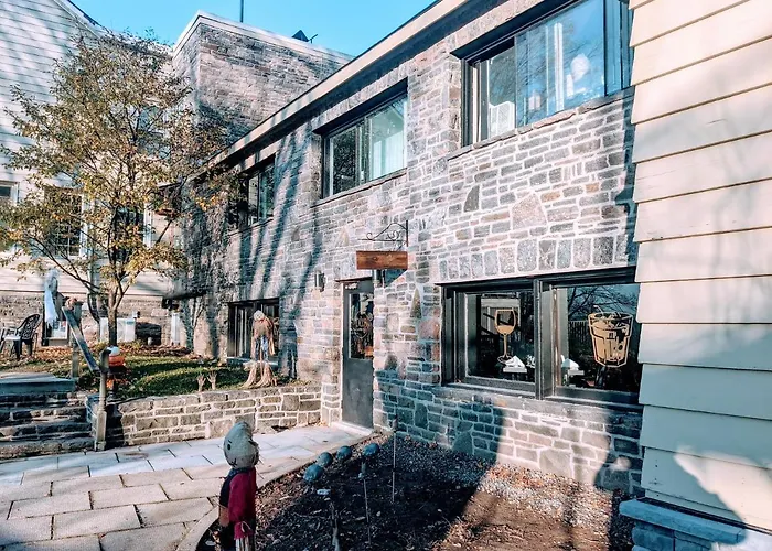 Inn At The Falls